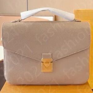 Women’s Crossbody Bag